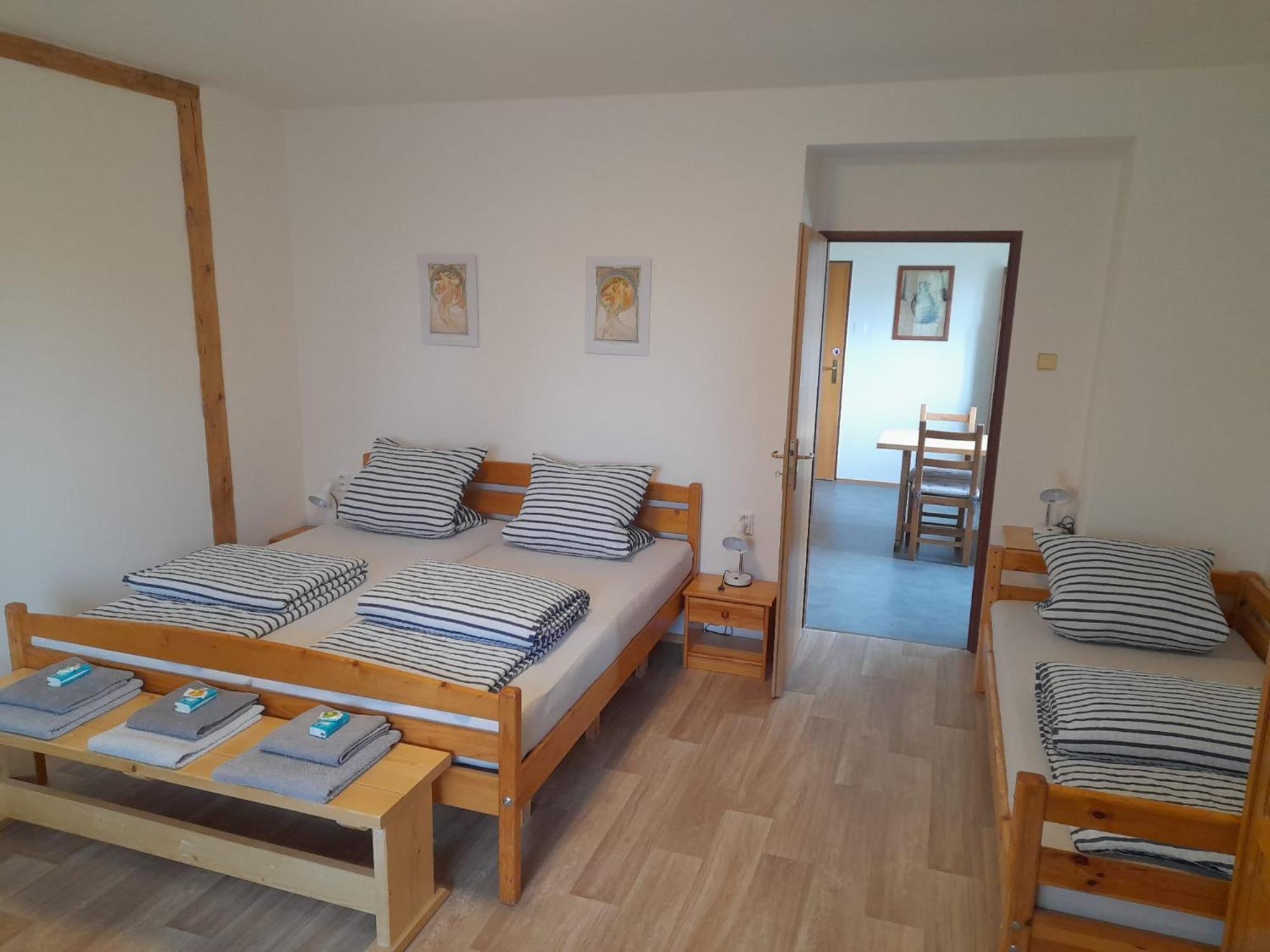 Apartament Hrncirna Kněževes Zewnętrze zdjęcie